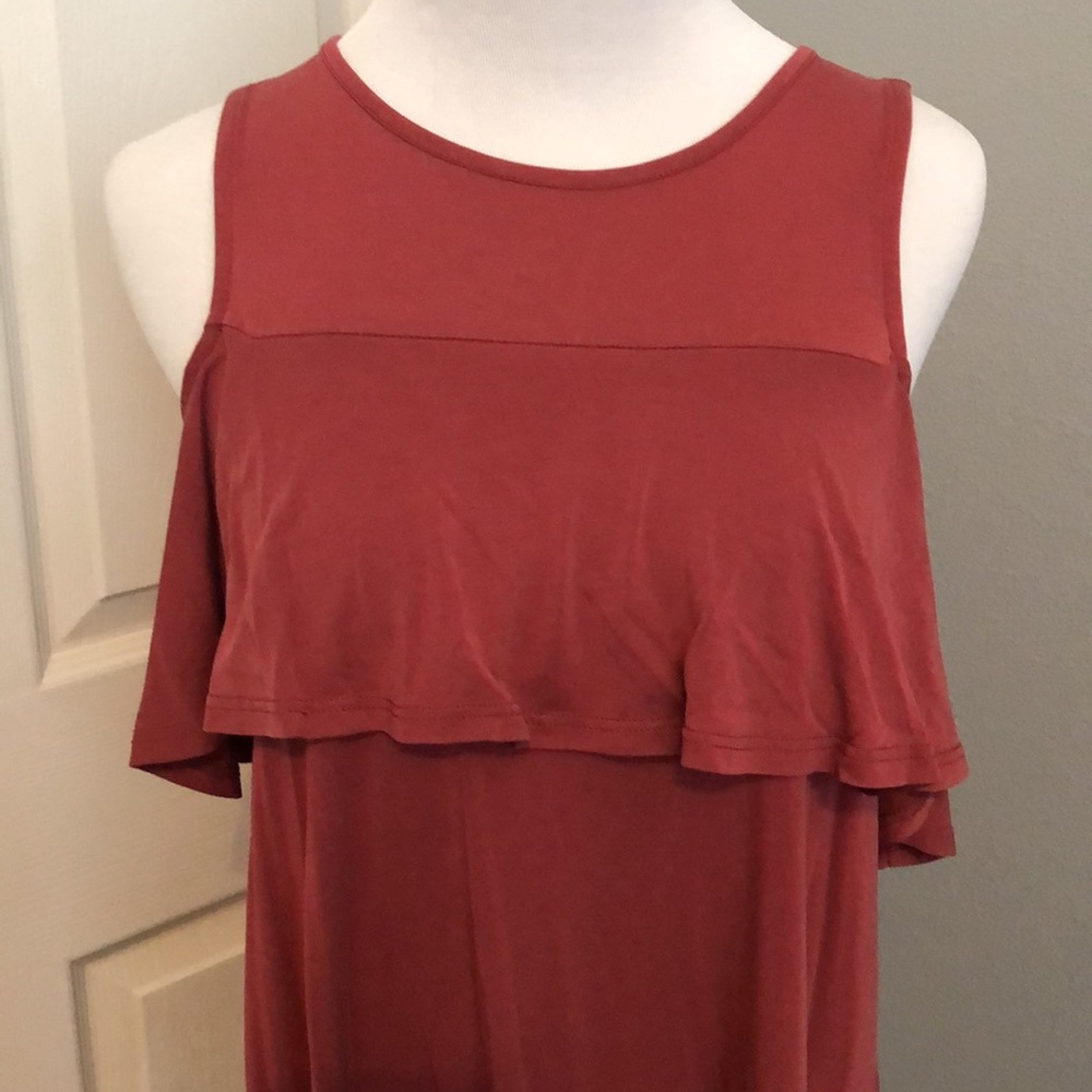 Dress - Picture 2 of 3